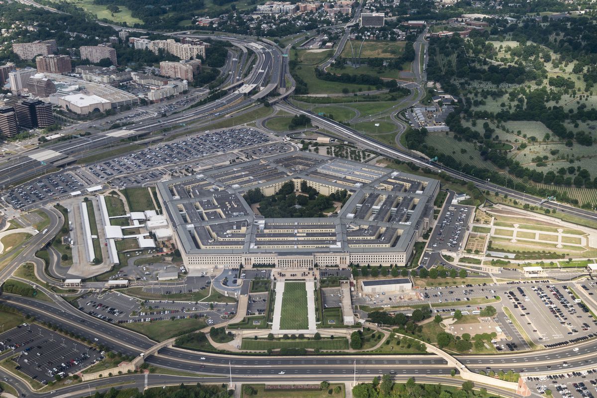 Pentagon cancels Microsoft&#39;s billion JEDI cloud computing program - The Verge